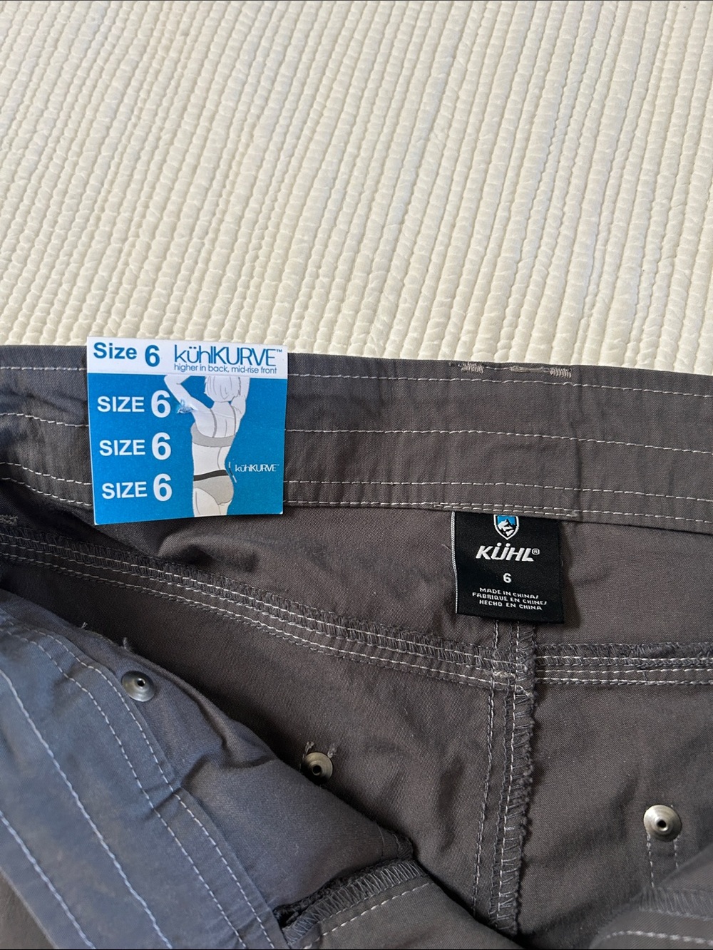 NWT Kuhl Women's Charcoal Outdoor Shorts - Picture 3 of 4